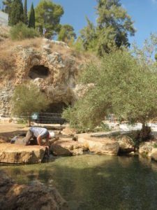 At Harod Spring in Jezreel Valley, where Gideon sorted his troops by having them drink or lap water, Pastor Ray Martin of Ontario decides which he will do.